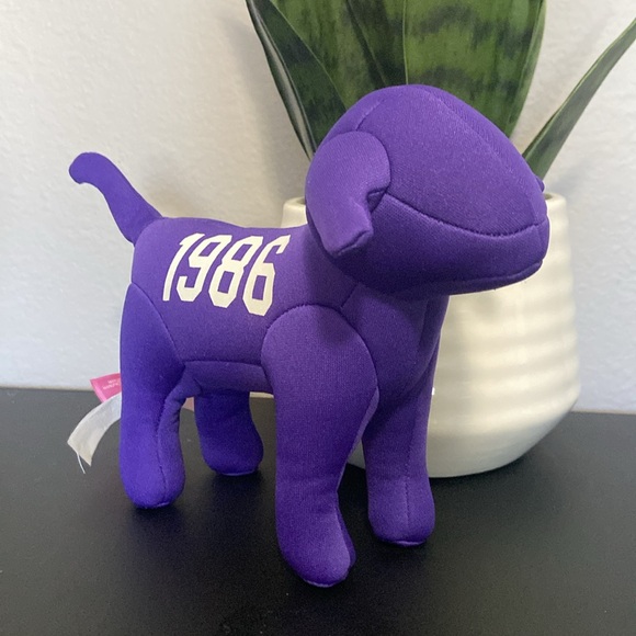 Victoria Secret Purple 1986 Dog Plush Toy - Picture 13 of 14